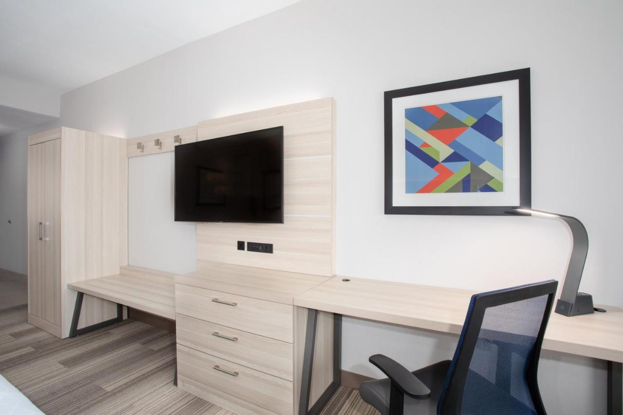 Holiday Inn Express & Suites Phoenix Glendale Dist By Ihg Экстерьер фото